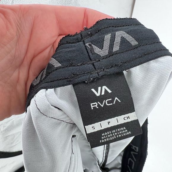 RVCA yogger training mens shorts small camo - Picture 6 of 7